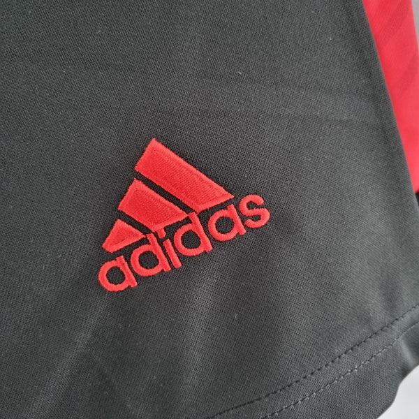 Shorts Bayern de Munique Adidas Training 2022/23