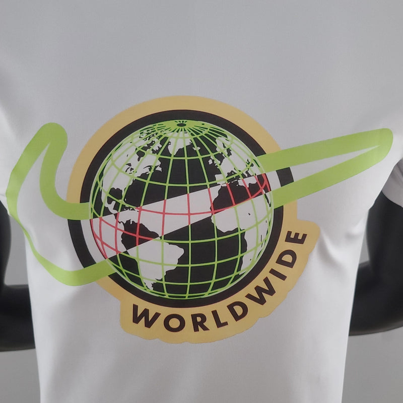 Camiseta Worldwide Branca