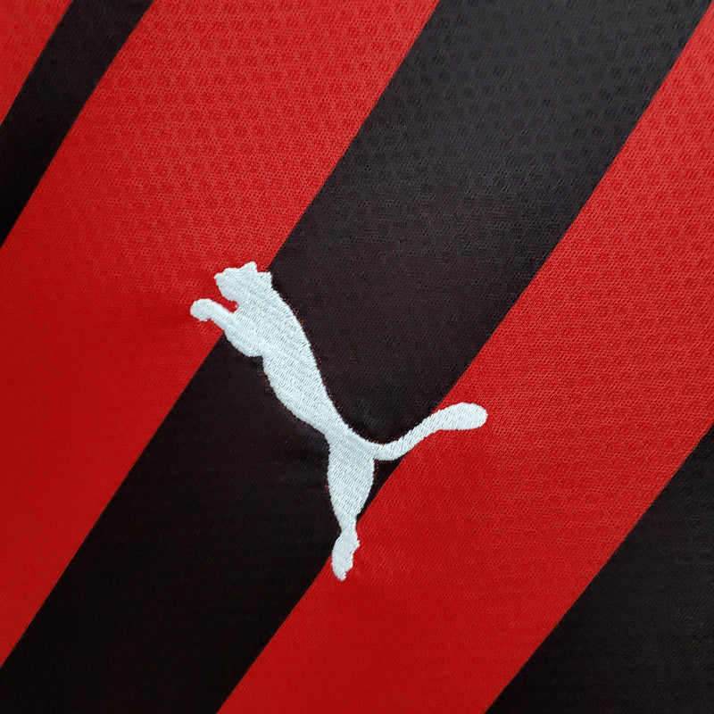 Camisa Milan Puma Home - Versão Torcedor 22 Vermelha e Preta Listrada