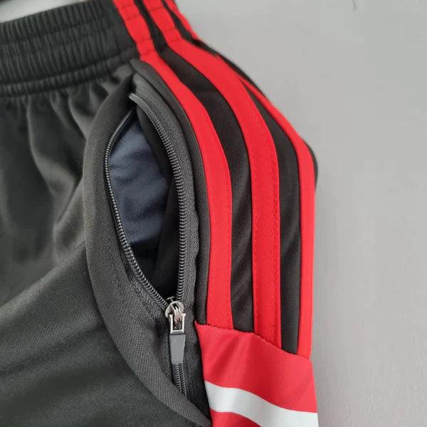 Shorts Bayern de Munique Adidas Training 2022/23