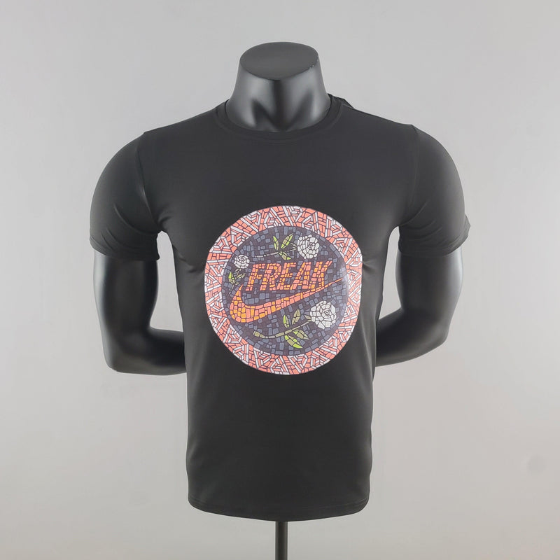 Camiseta Esportiva Nike Freak