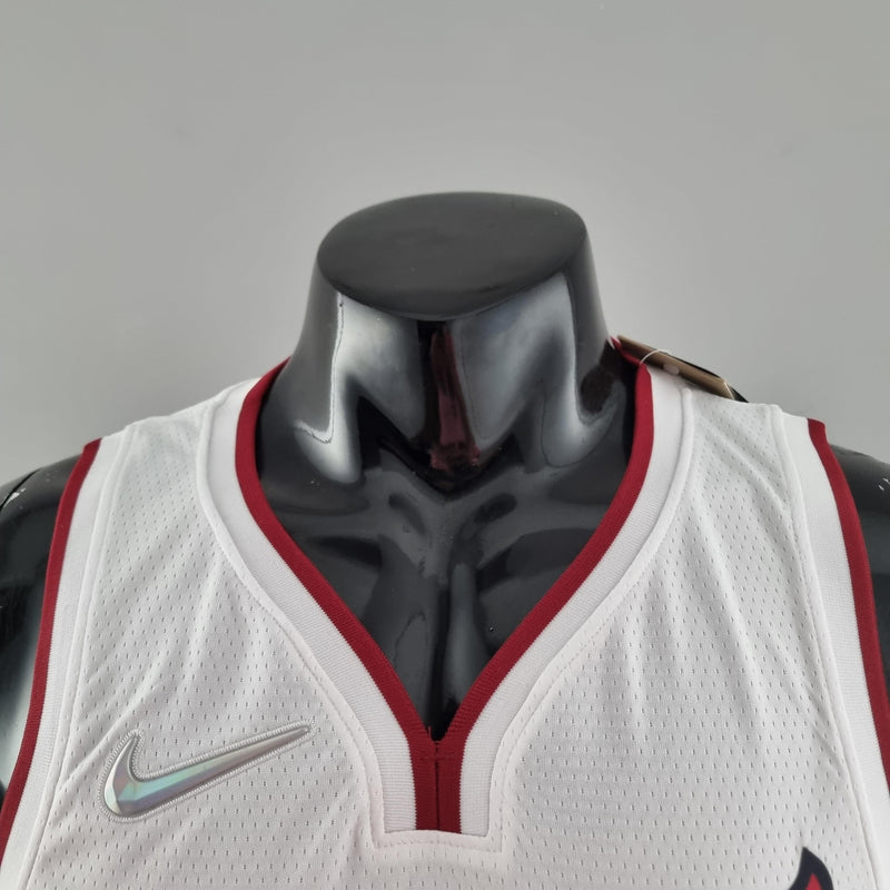 camisa-regata-de-basquete-miami-heat-branco-vermelho-preto-butler-adebayo-herro-14-17-versão-torcedor-22